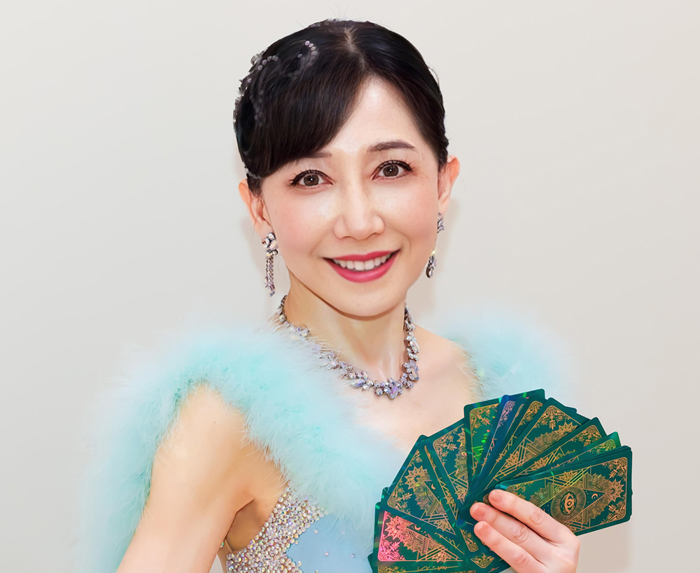 名古屋占いカフェ 惠比澤舞先生